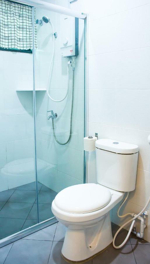 Tropical Livings Meru Ipoh Homestay By Grab A Stay ภายนอก รูปภาพ