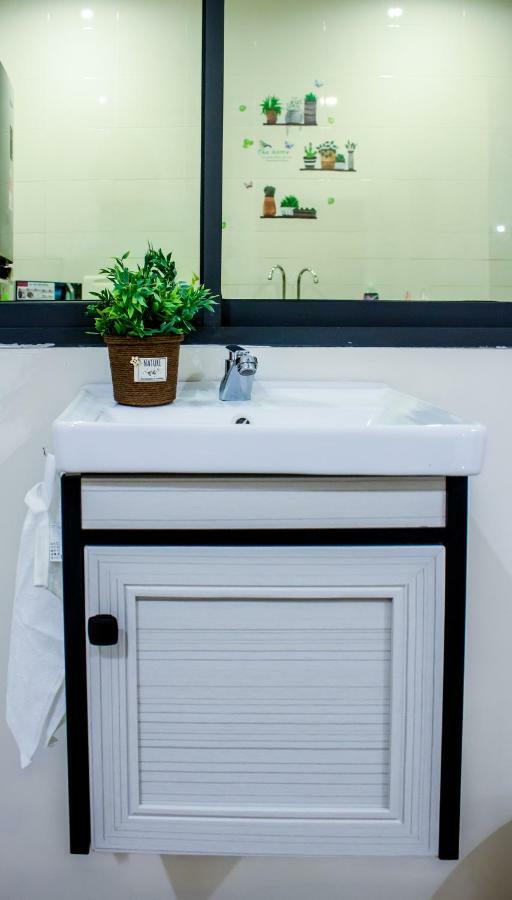 Tropical Livings Meru Ipoh Homestay By Grab A Stay ภายนอก รูปภาพ