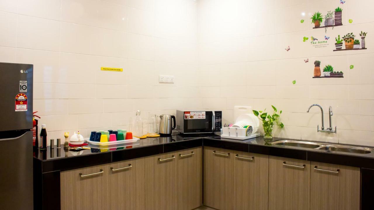 Tropical Livings Meru Ipoh Homestay By Grab A Stay ภายนอก รูปภาพ
